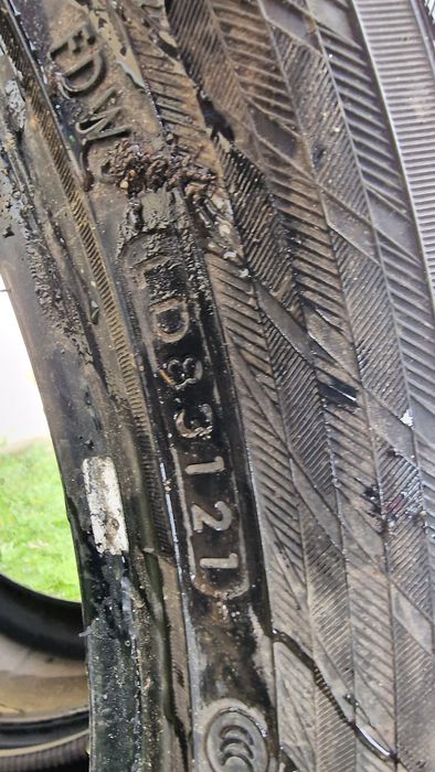 Anvelope 315/35R21 marca Yokohama, DOT 2021,M+S, 5 mm