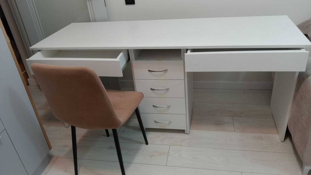 Письменный стол на два места