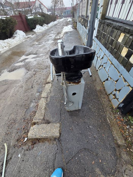 Scafa de spalat parul pentru frizerie.