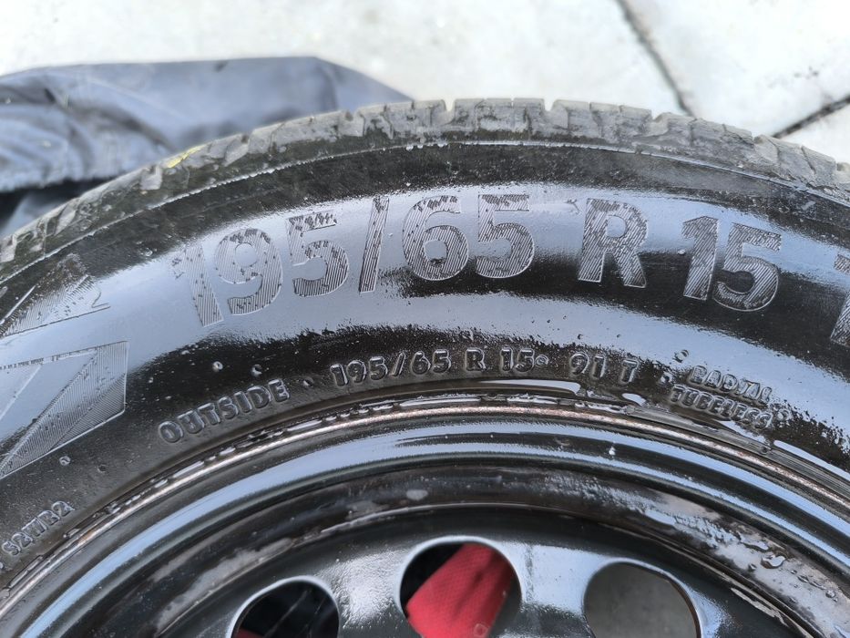 Set 4 anvelope de vara cu jante 195/65/R15 CONTINENTAL
