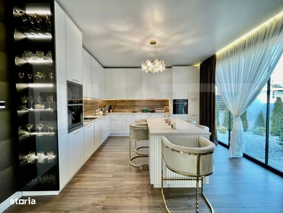 Vila superba, 720 mp teren, 220 mp utili, zona Hereditas, Ipotesti