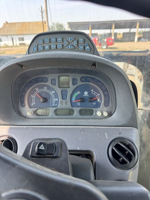 Tractor cu Incarcator frontal new holland Ts 100 A