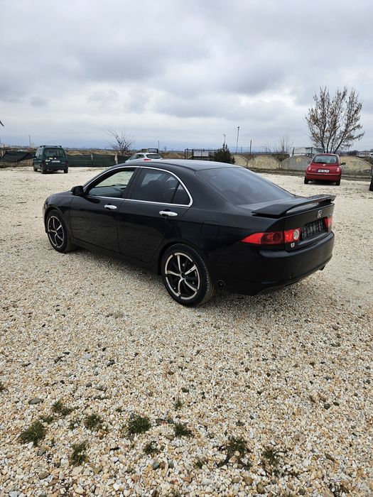 Хонда акорд 7,фейс,2.0 бензин,автоматик.На части