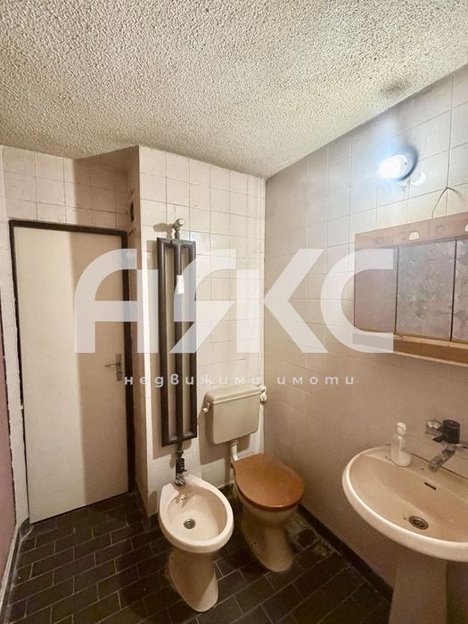 Продава се Едностаен апартамент в София, Дружба 2 - 51 кв.м за 1345 €/кв.м - Снимка #3