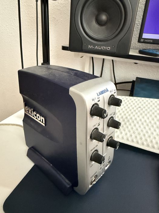 Interfata audio Placa de sunet Lexicon Lambda