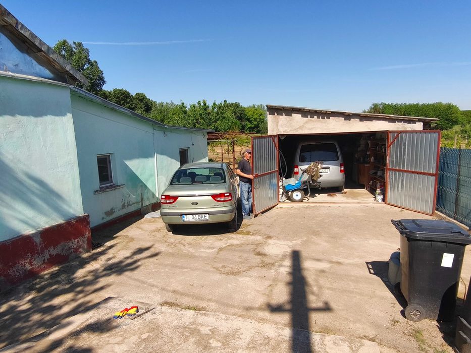 vand casa la Dunare