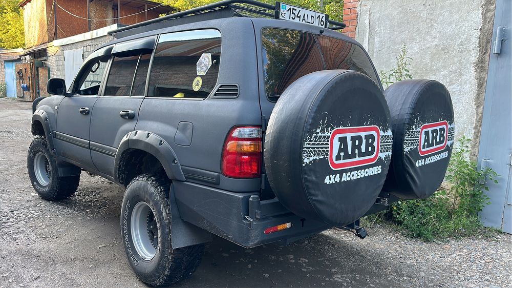 Автопрокат внедорожников с водителем и без
