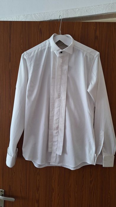 Costum premium Quesste eveniment, ședința foto adolescenții .