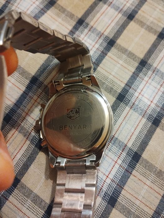 Часовник "Benyar"