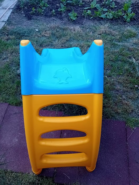 Topogan/ tobogan de plastic, puțin folosit