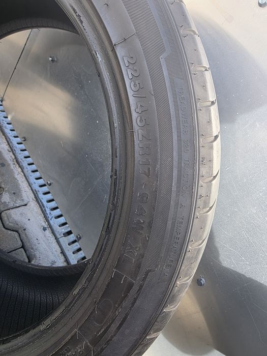 Vand anvelope vara rulate foarte puțin!