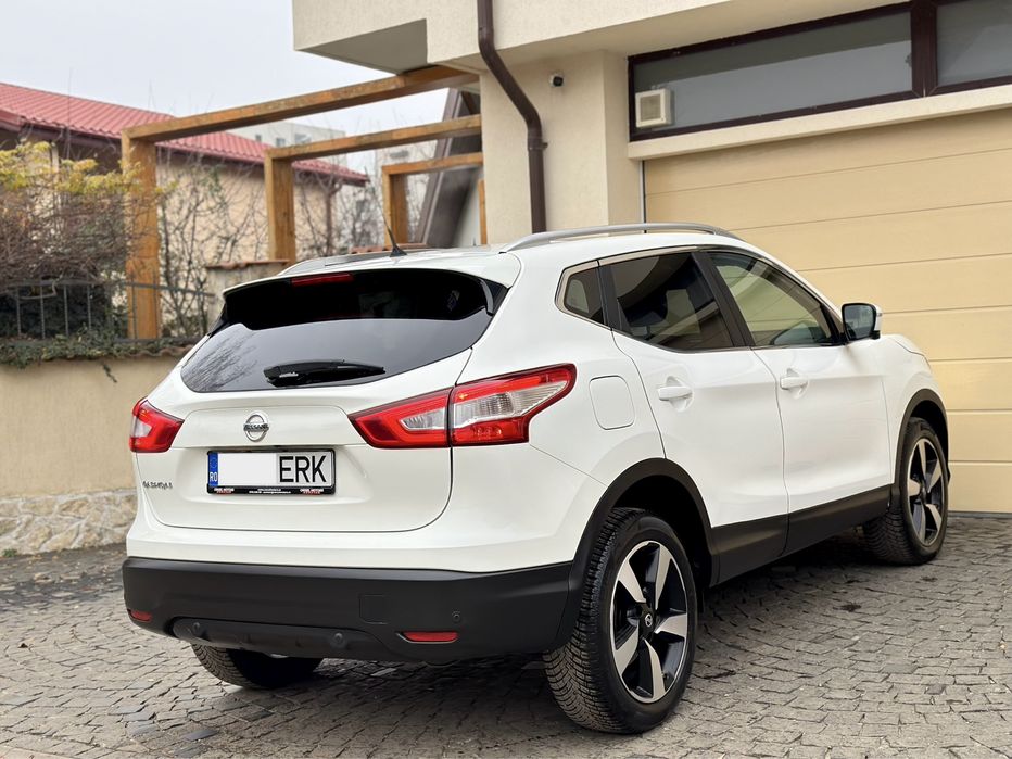 Nissan Qashqai 1.6 dCI Diesel 130 CP Cutie Automata Tekna Panorama