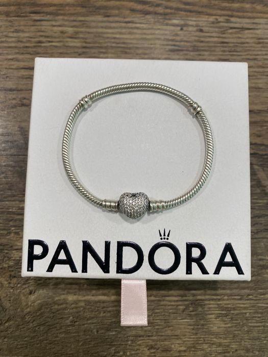 Оригинална гривна Pandora