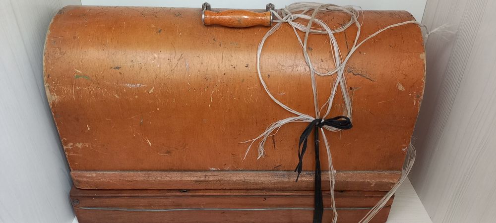 Швейная машинка ручная