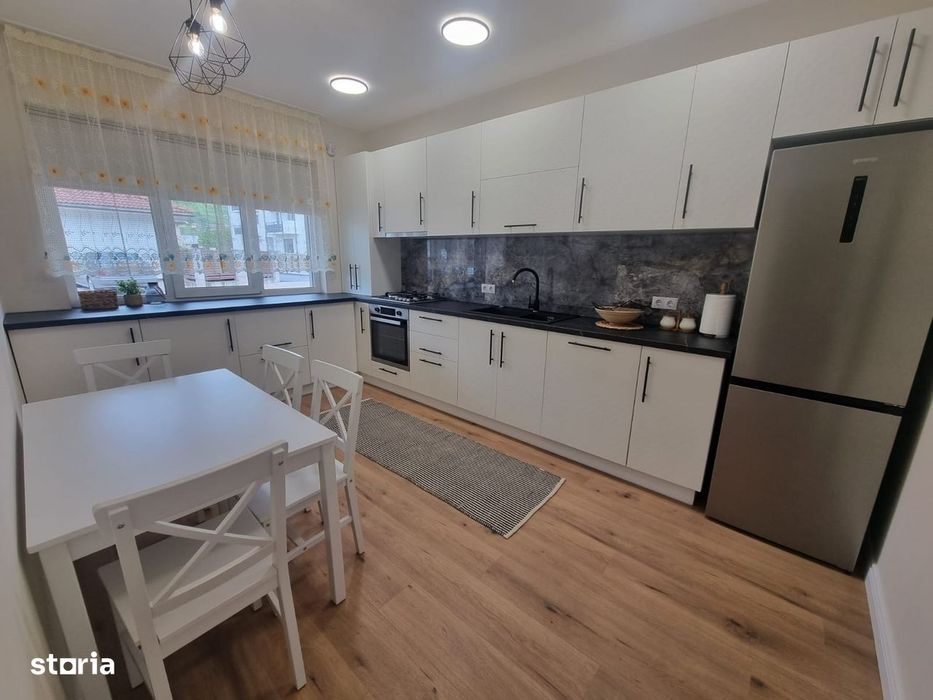 Str. Lamaitei – de inchiriat casa noua, mobilata si utilata