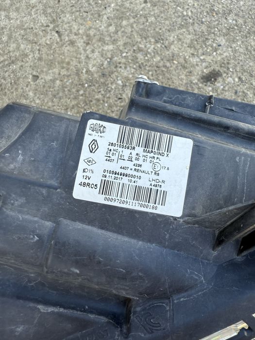 Far Renault Clio 4 full led.