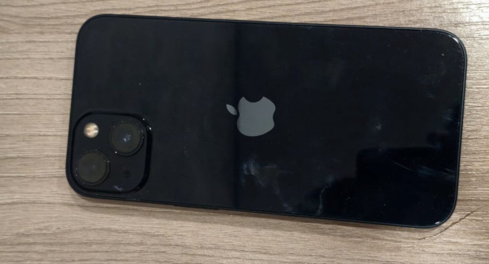 Айфон 13 субфлагман