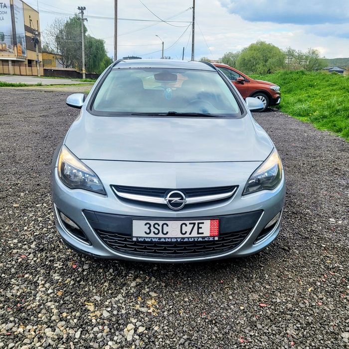 Opel Astra J Sports Tourer 1.7 CDTI 131CP ecoFLEX Navi Pilot Automat Euro 5