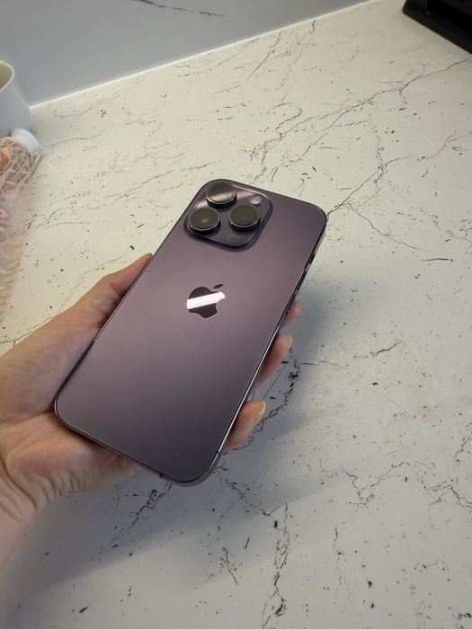 Продаю айфон 14 про 128