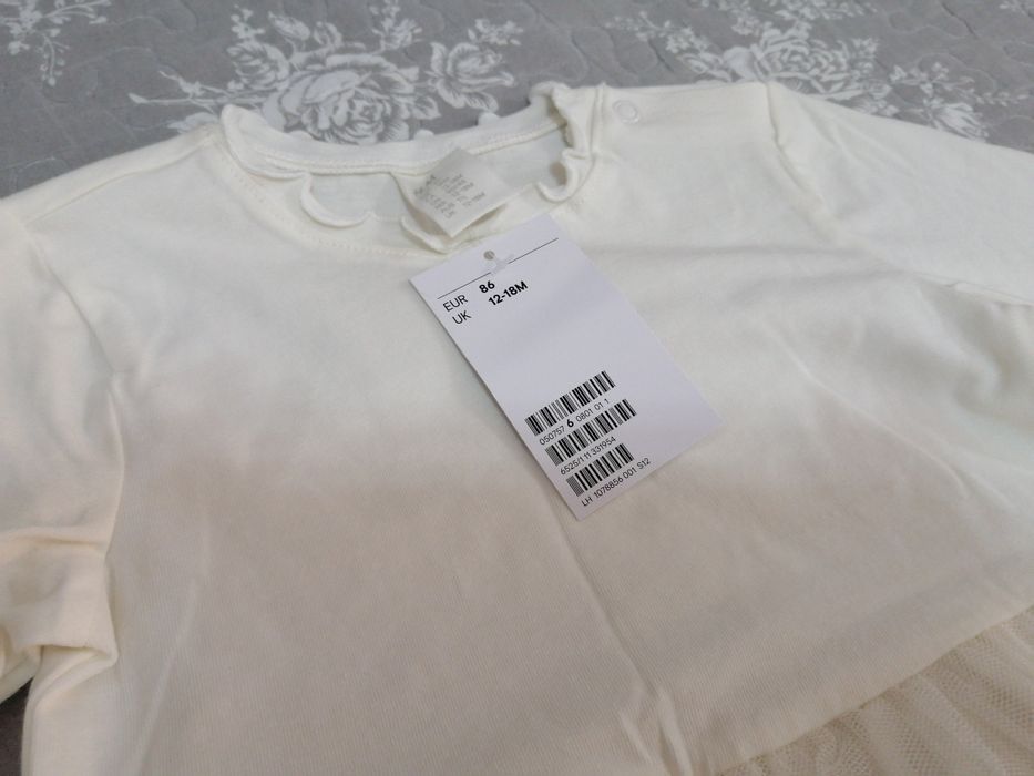 Rochita H&M, noua, marime 86