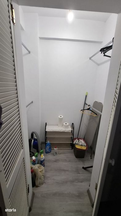 Apartament 2 camere decomandate- Foarte spatios- Zona D.na Stanca