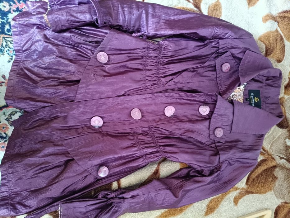 Продам лёгкое пальто