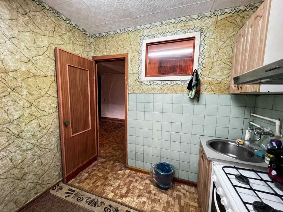 Продам 2-комнатную квартиру