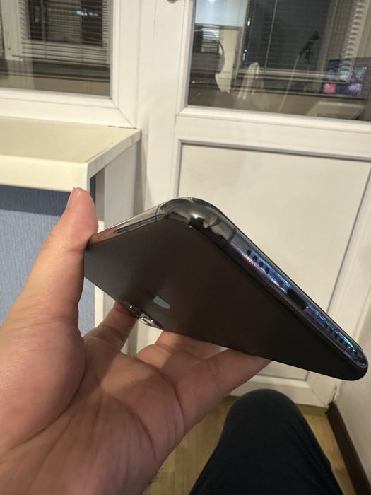 Iphone 11 Pro Max 64 GB Midnight Green