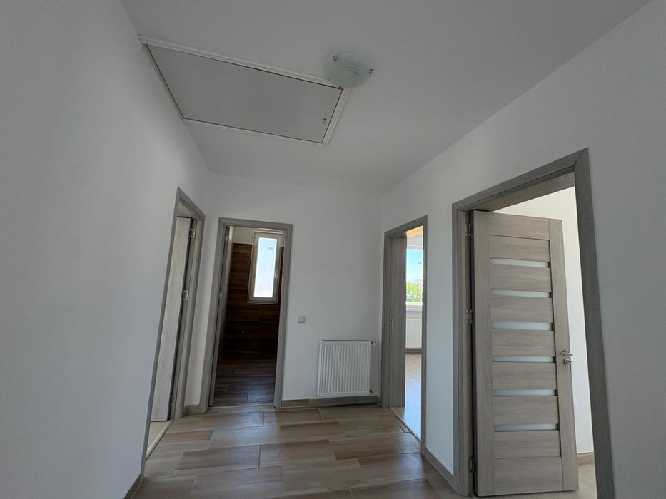 Domnesti Vila SINGLE/ Utilitati / Accept schimb cu Auto gama de Lux