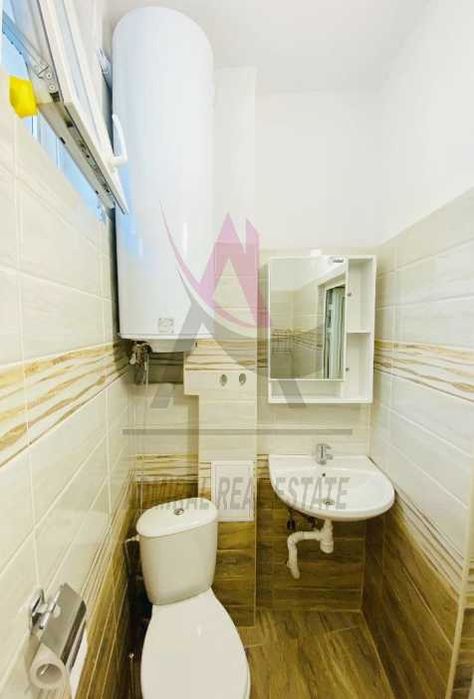 Дава се под наем Двустаен апартамент в Варна, Цветен квартал - 58 кв.м за 450 € - Снимка #3