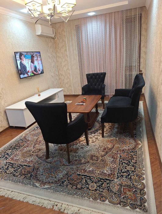 Продается! Метро Космонавтов,МВД,3/5/5