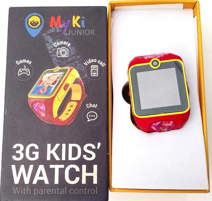 Два детски часовника My Ky 3G Kids Junior, единият от които никога не е използван.