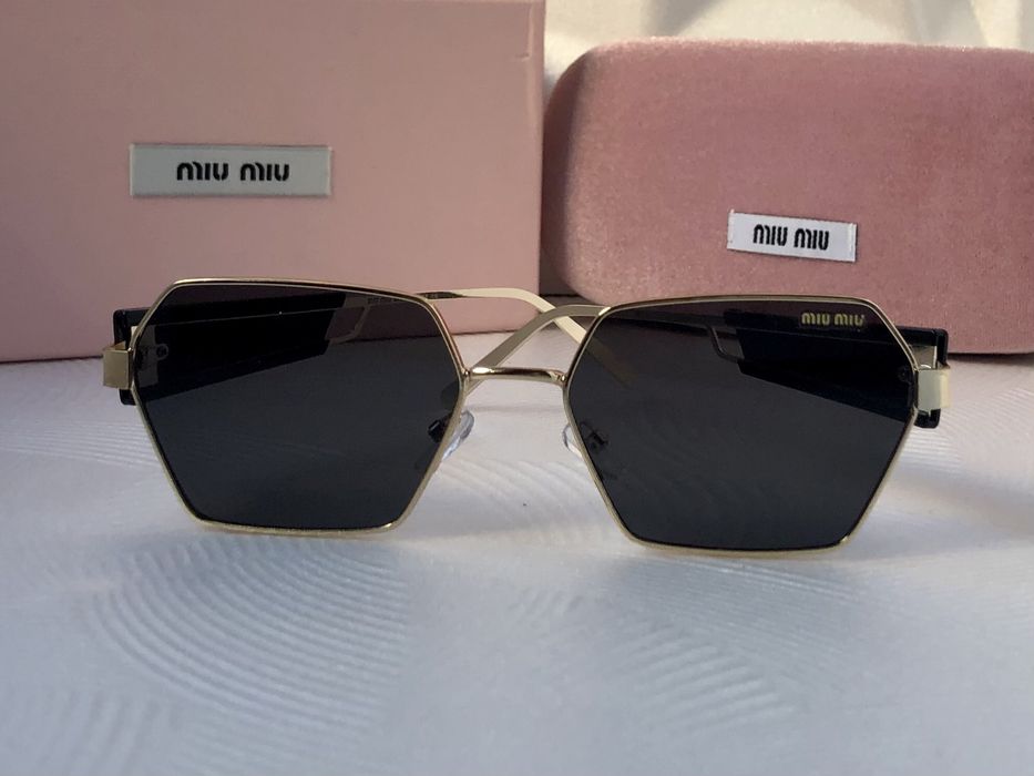 Дамски слънчеви очила осмоъгълни