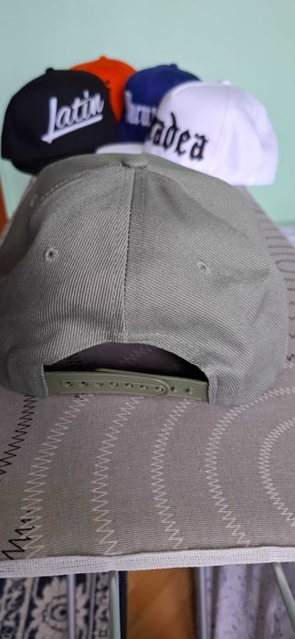 Șepci personalizate broderie 3D