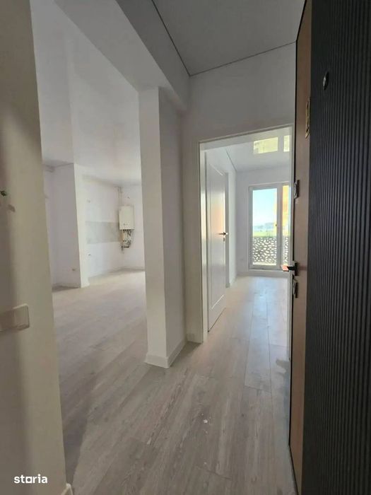 Apartament De Vanzare 2 Camere Tip Studio Dobroiesti — fotografia 3