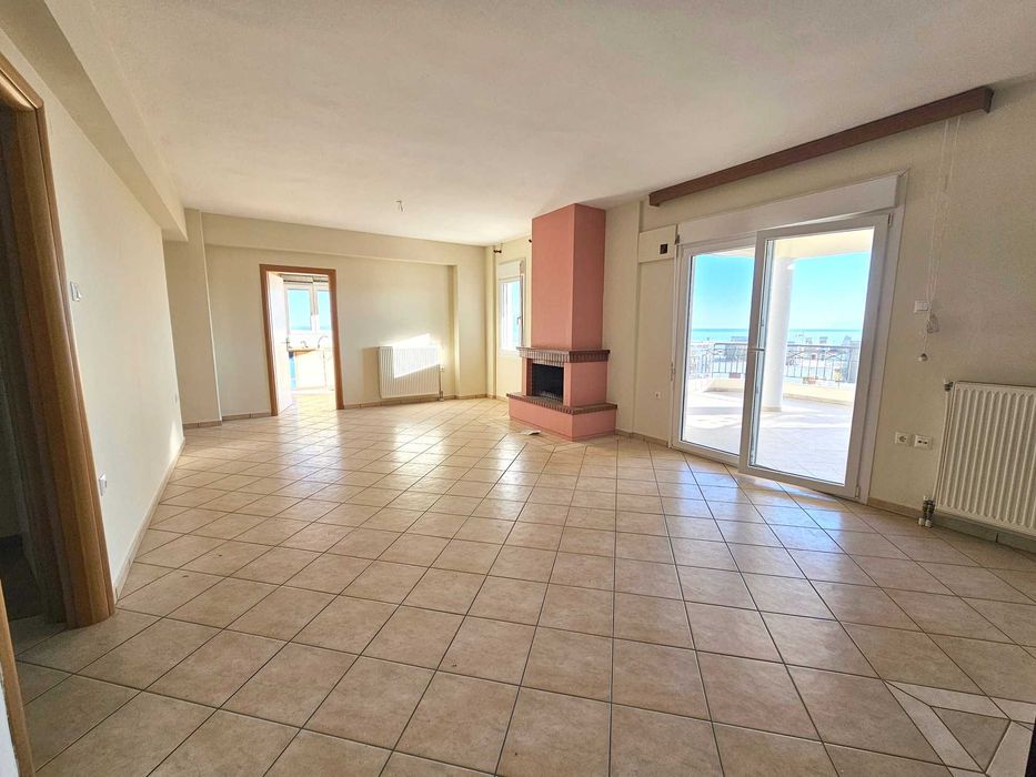 Продава се  апартамент 124 кв.м в Агиос Анаргирос на Кавала (код 4388)