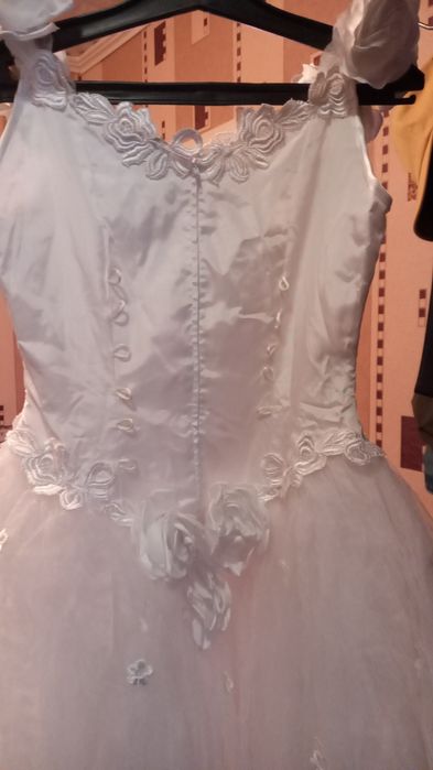 Продам свадебное платье