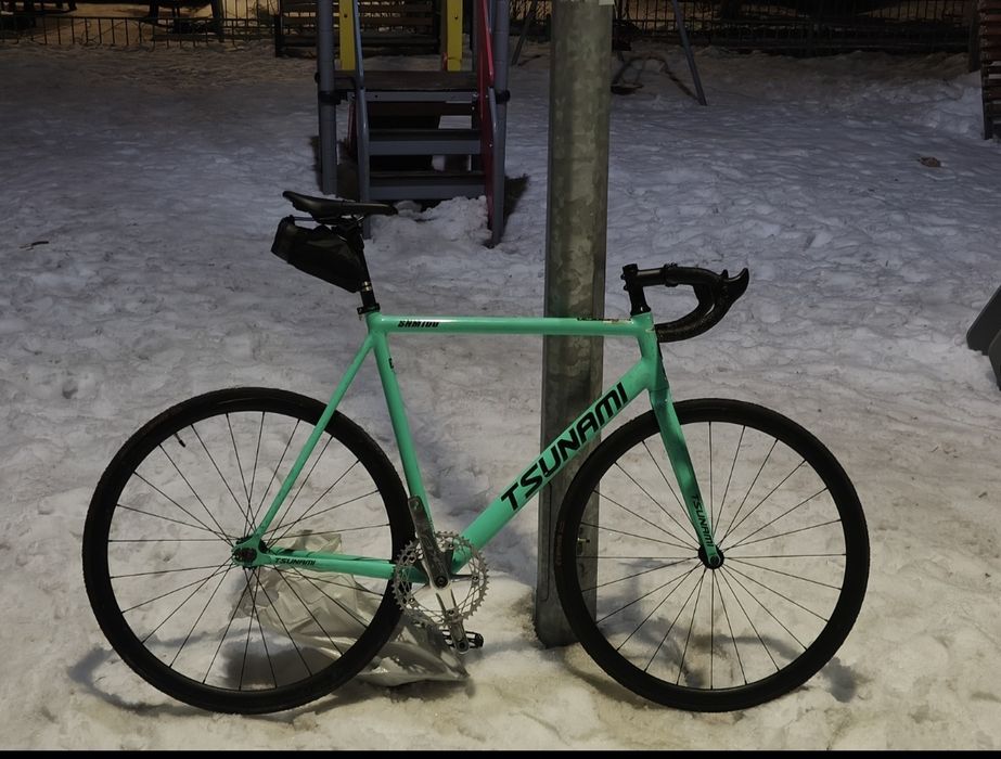 Велосипед фикс Tsunami