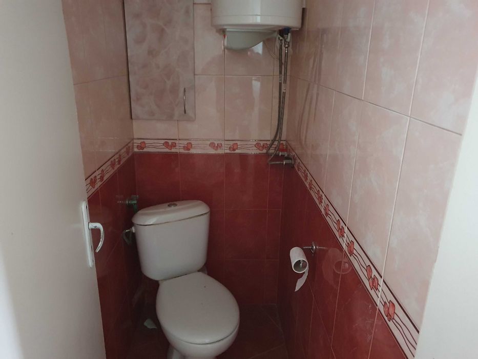 3ст+к,мон.,95кв.м.,ет.7,ремонтирани баня и кухня,Виенската сладкарница