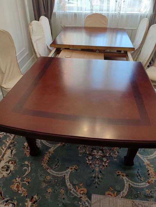 Стол гостинный со стульями