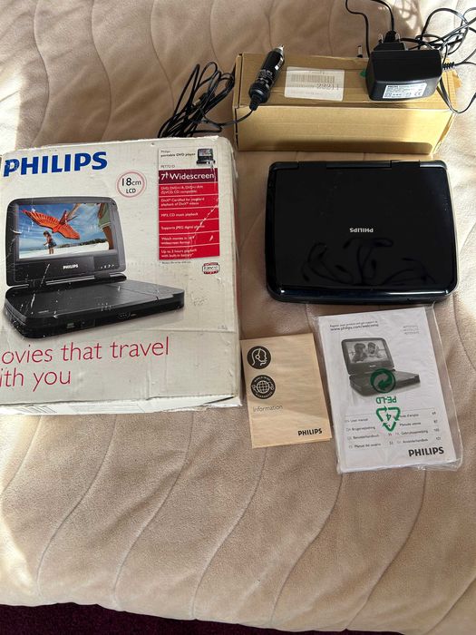 Philips Портативен DVD плейър PET721D