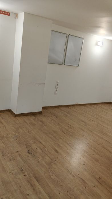 Продава се помещение 139 кв ЦГЧ