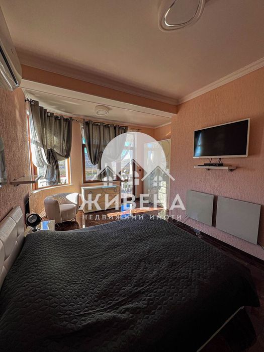 Продава се Къща в с. Оброчище, Област Добрич - 250 кв.м за 1400 €/кв.м - Снимка #7