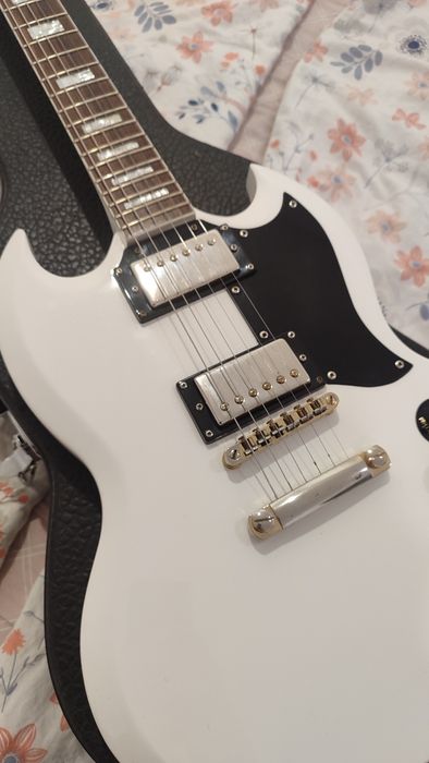 Электрогитара Gibson