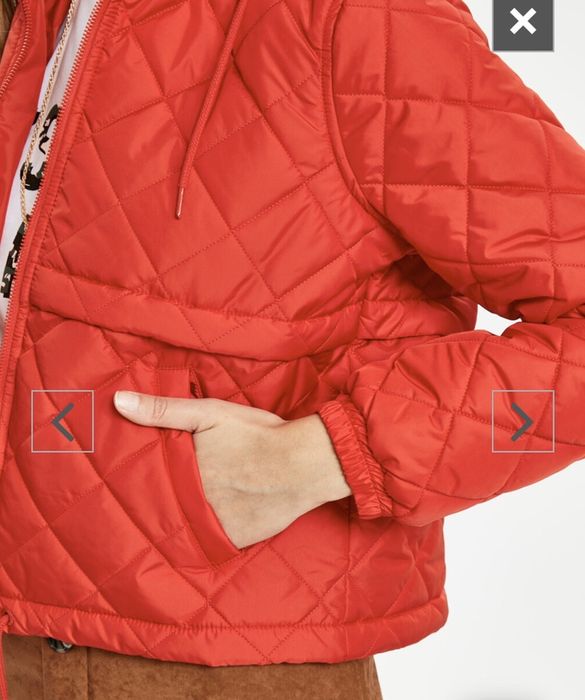 Продам женскую куртку