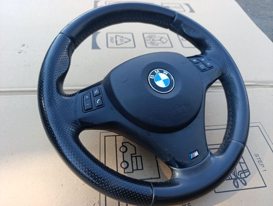 Волан БМВ Е90 / Е91 / BMW E90 / E91
