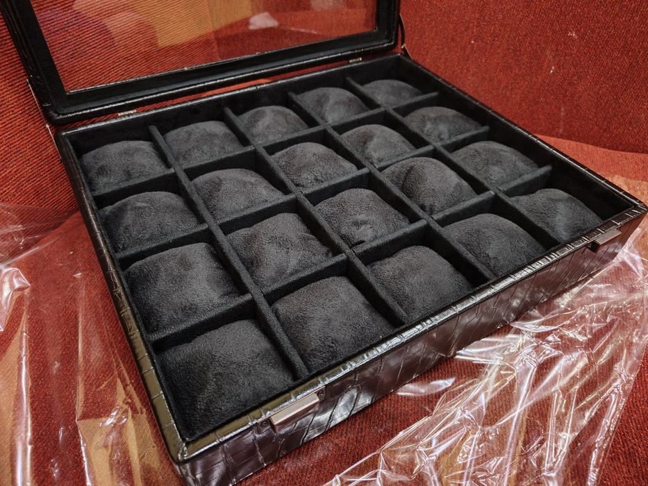 Нова Кутия Органайзер за Часовници (20броя)