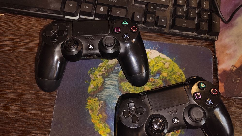 2 джойстика пс4 дуалшок 4