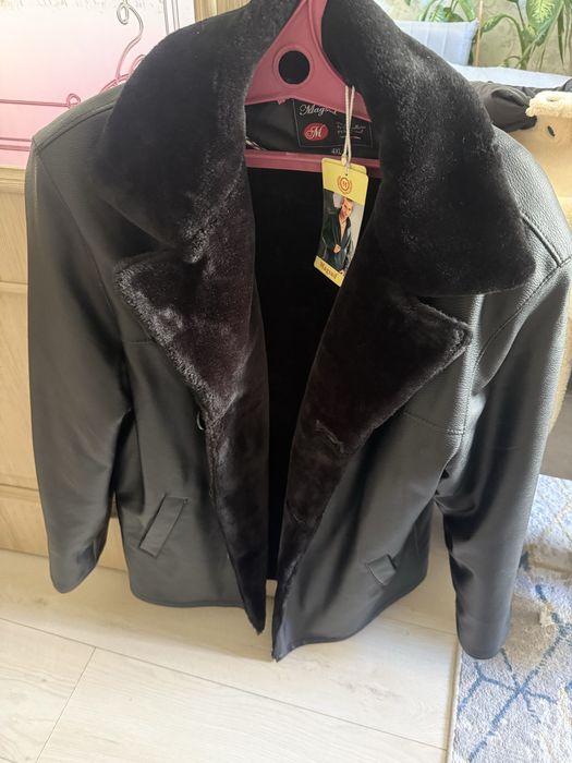 Продам дубленку новую 52-54размер