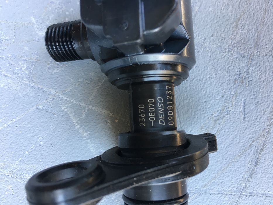 Injectoare Toyota Hilux 2.4D 2018-2023 Denso 23670-0E070